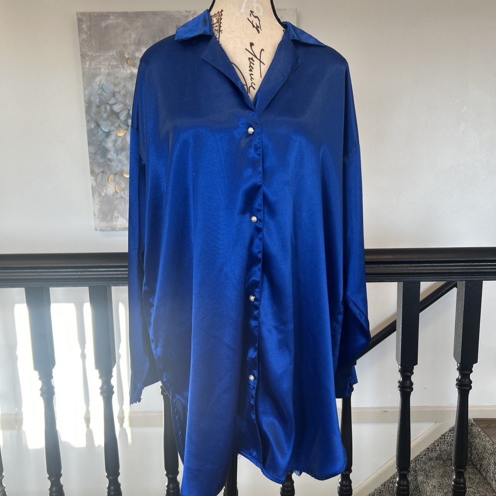 Vtg Victoria's Secret Gold Label Blue Satin Button Up Nightgown SizeM/L Flaws